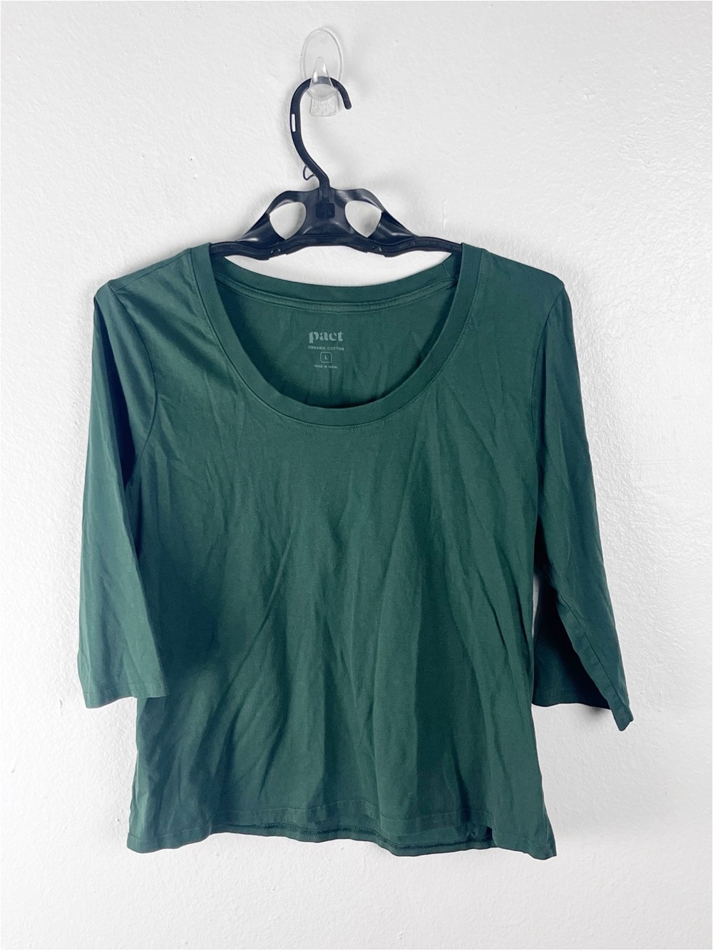 PACT Green 100% Organic Cotton 3/4 Sleeves Tee Size Large Casual Neutral